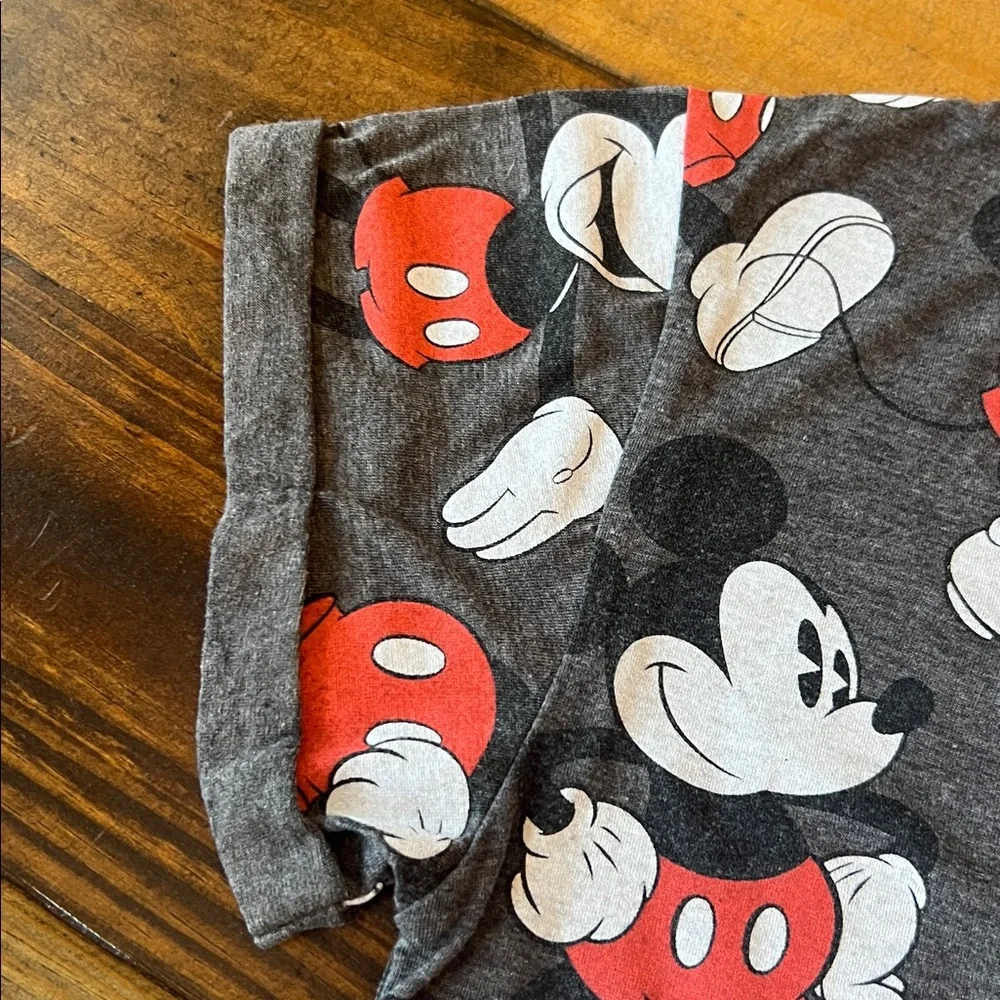 Disney Mickey Crewneck T-shirt - Picture 2 of 3